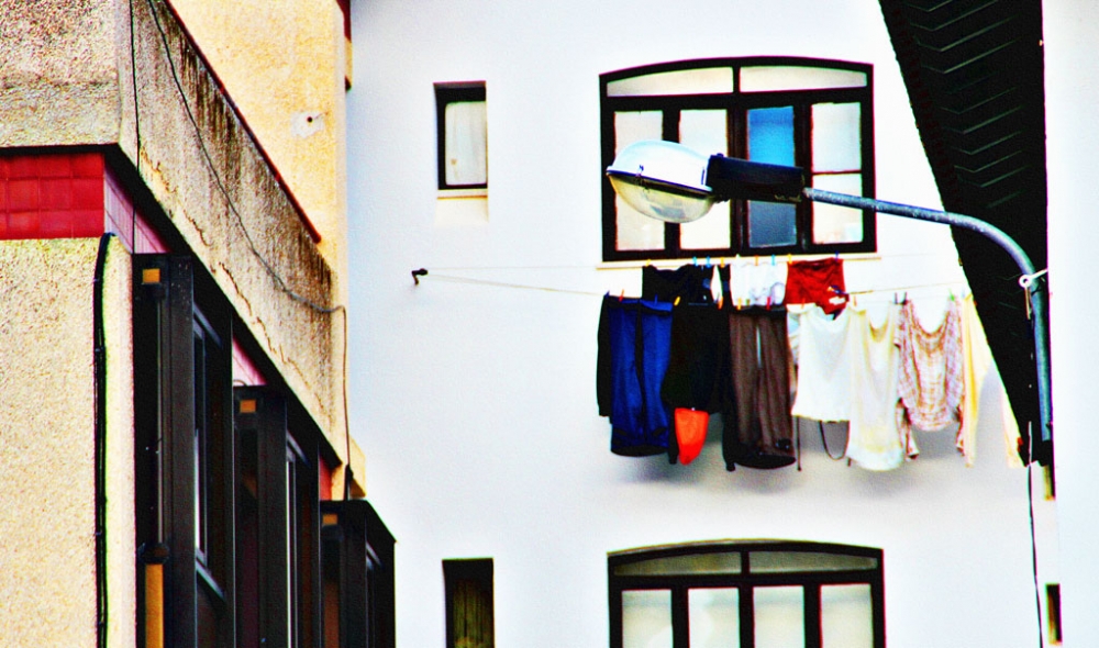 "Balcones y ventanas. 113." de Felipe Martnez Prez