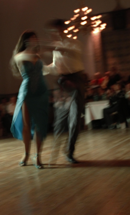 "paso de tango" de Vernica Dana