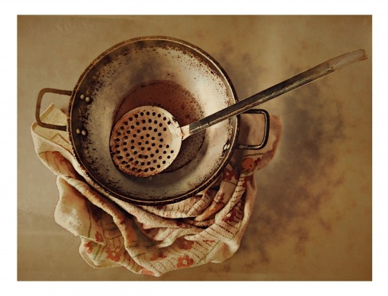 "Una vieja paila y un trapo de cocina" de Ana Maria Walter