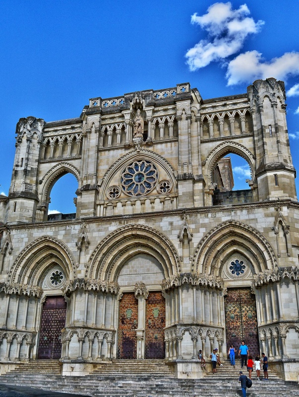 "Catedral de Cuenca (HDR)" de Jos Medin Arnau Cantavella