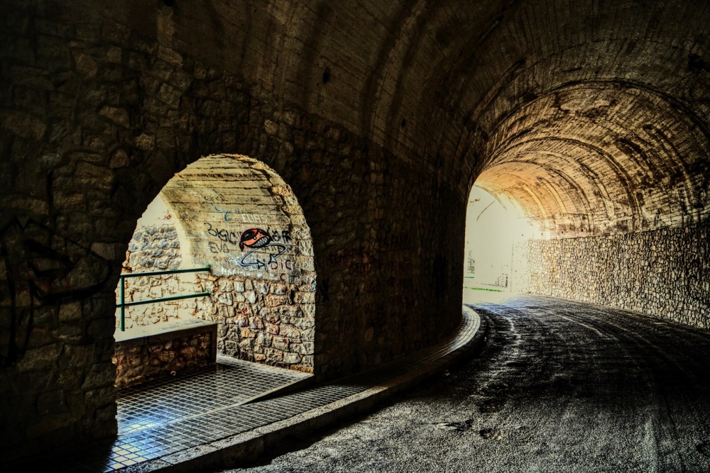 "** Luz al final del Tunel **" de Antonio Snchez Gamas (cuky A. S. G. )