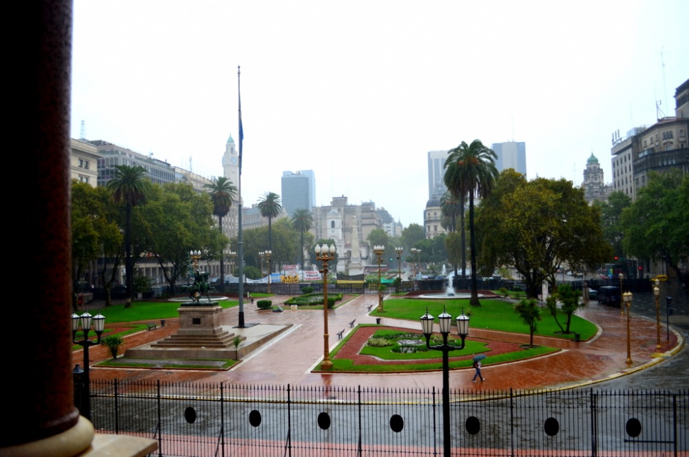 "Plaza Historica" de Gloria Fanny Jimenez