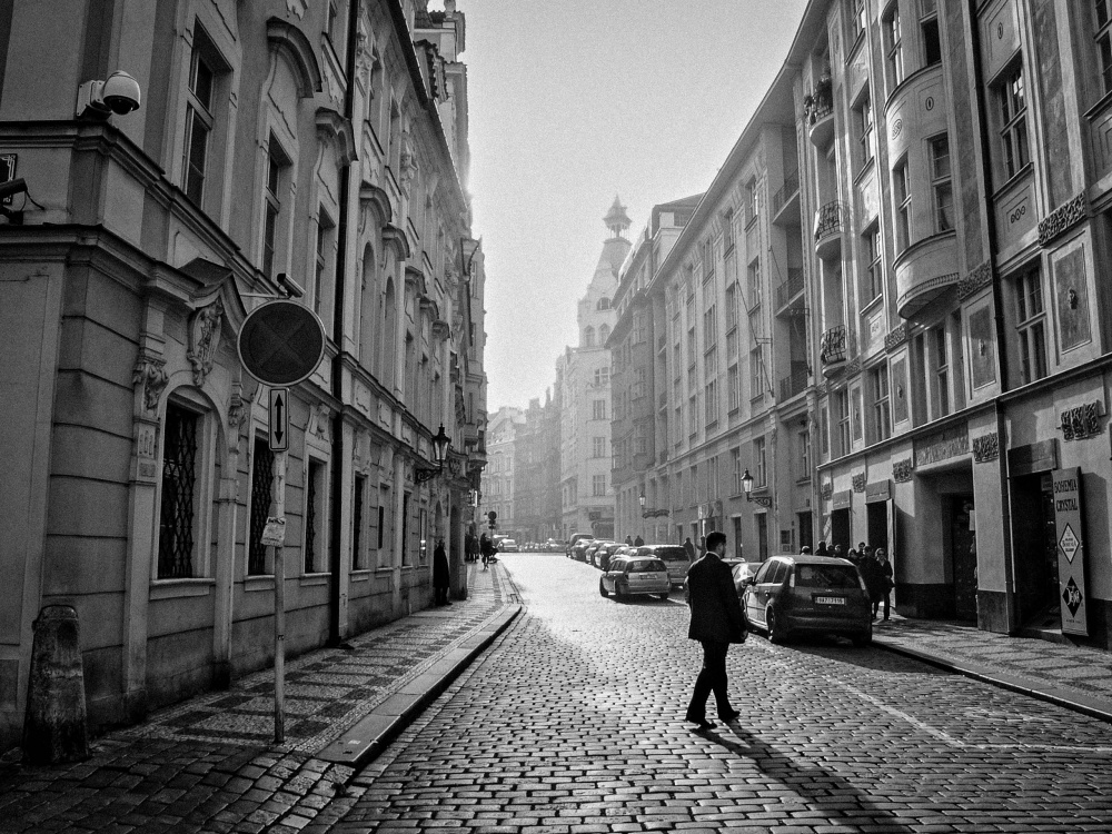 "Paseando por Praga" de Jos M Macas Caball