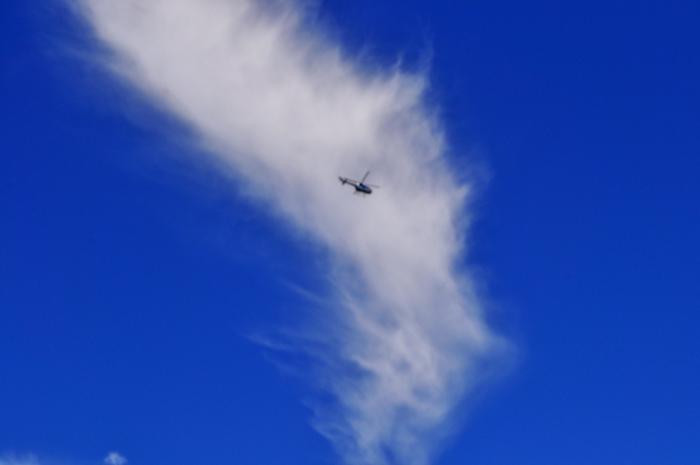 "Sobrevolando la nube!!!" de Silvia Emilia Guerra