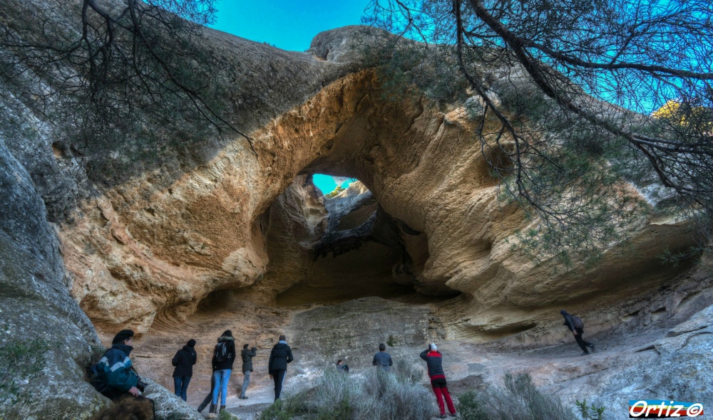 "Cueva la horadada" de Zeus Ortiz
