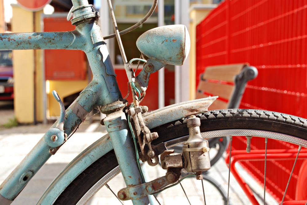 "vieja bici" de Leonardo Perissinotto