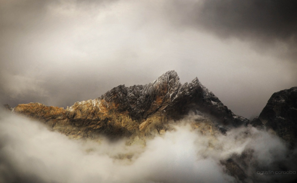 "Piltri, primeros picos nevados" de Agustin Cordoba