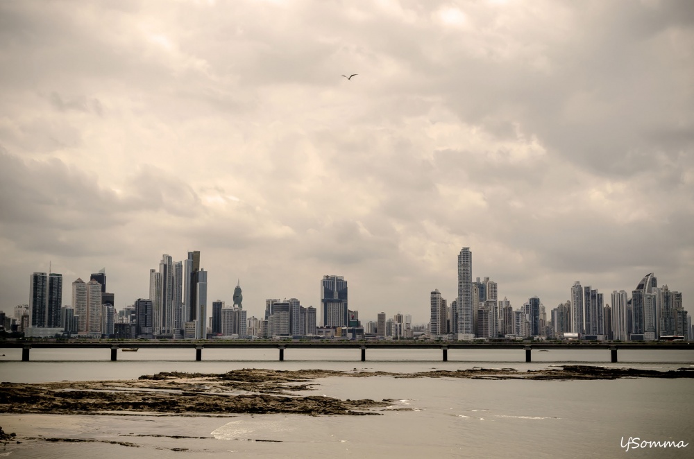 "Panama city" de Luis Fernando Somma (fernando)