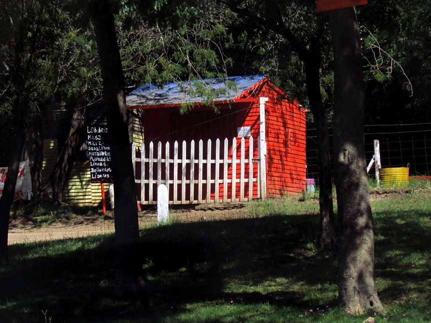 "casita roja (casas del interior)" de Jorge Mariscotti (piti)