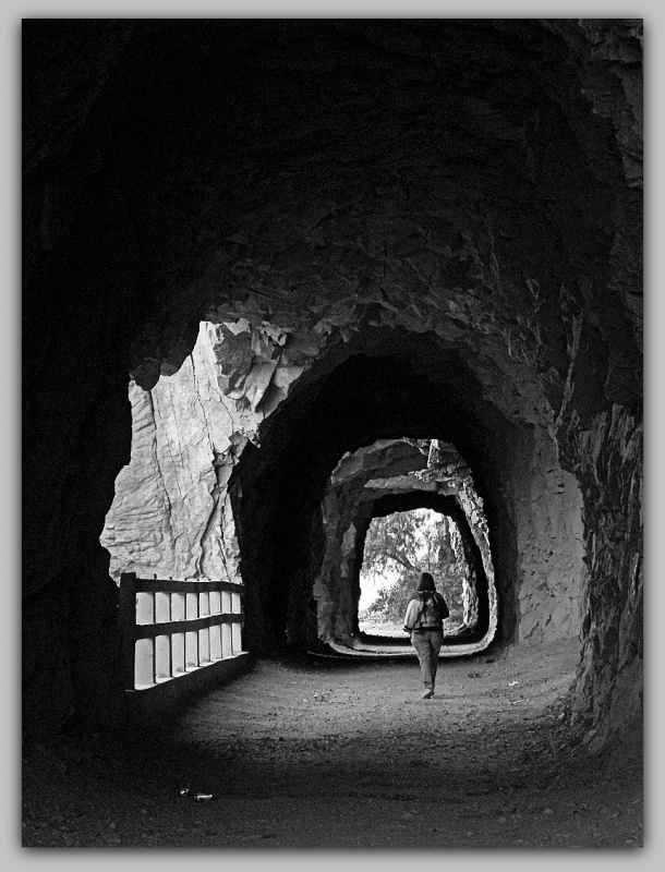 "el tunel" de Marcos Pedro Escudero