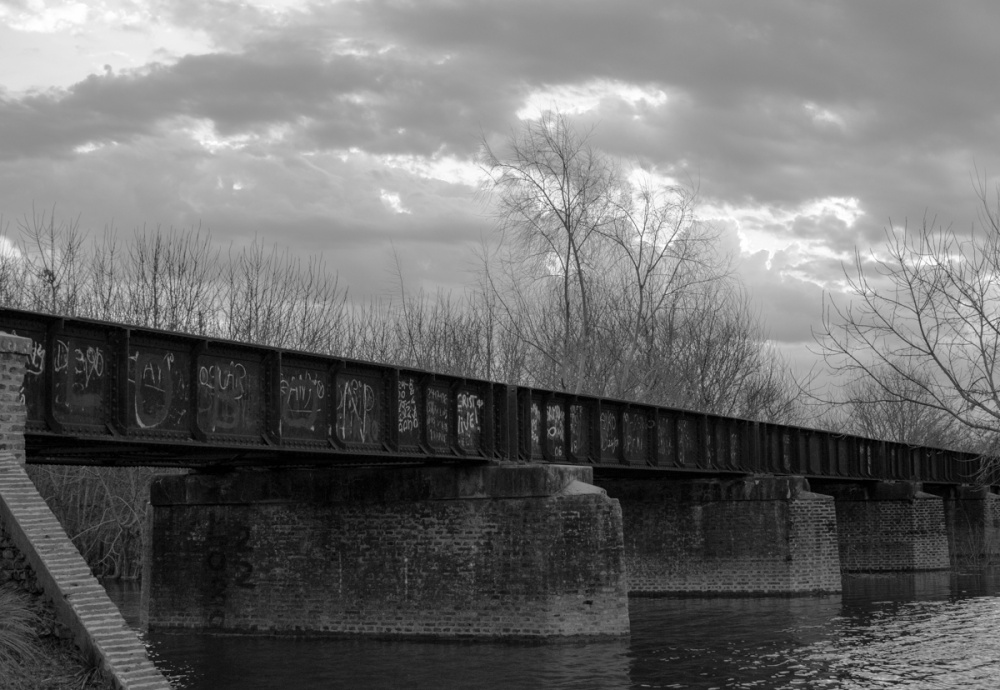 "Viejo Puente I" de Hugo Arnoldo Gennari