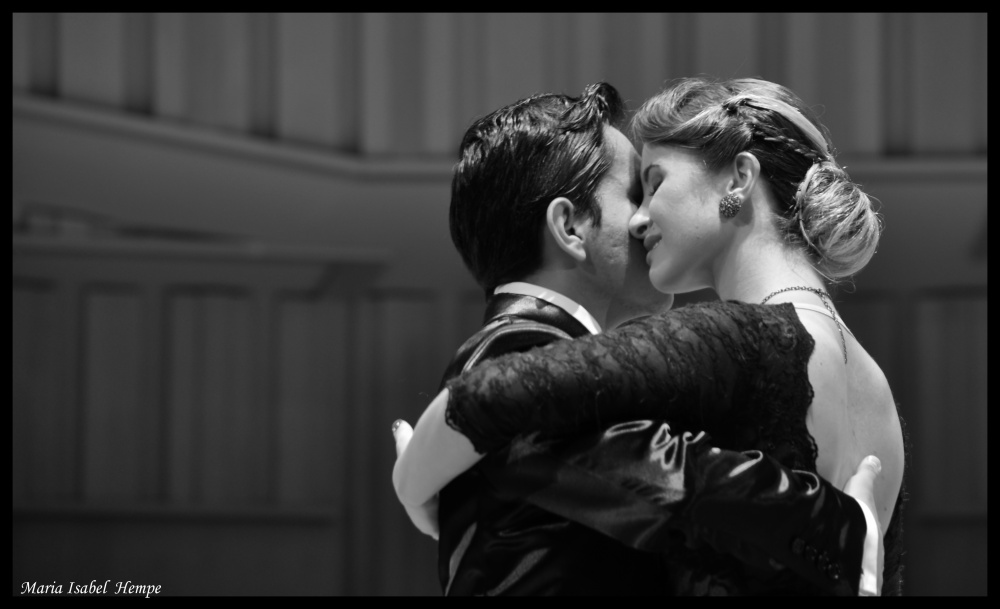 "El tango a flor de piel II..." de Maria Isabel Hempe