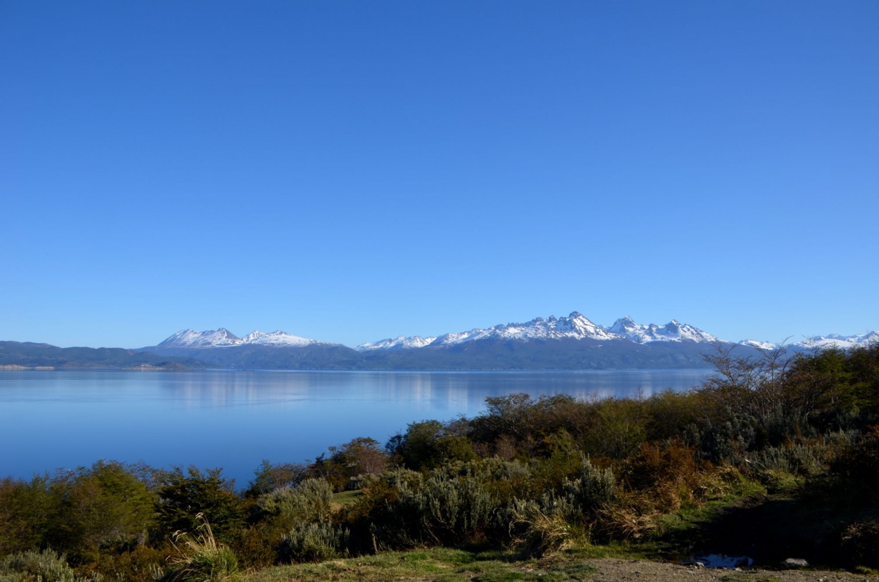 "Nevados de Isla Hoste (Chile) y Canal Murray" de Jose Torino