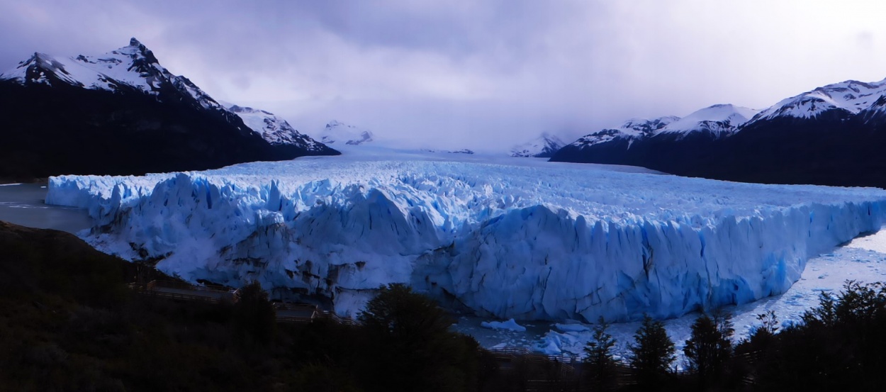 "Sencillamente Glaciar Perito Moreno." de Juan Britez