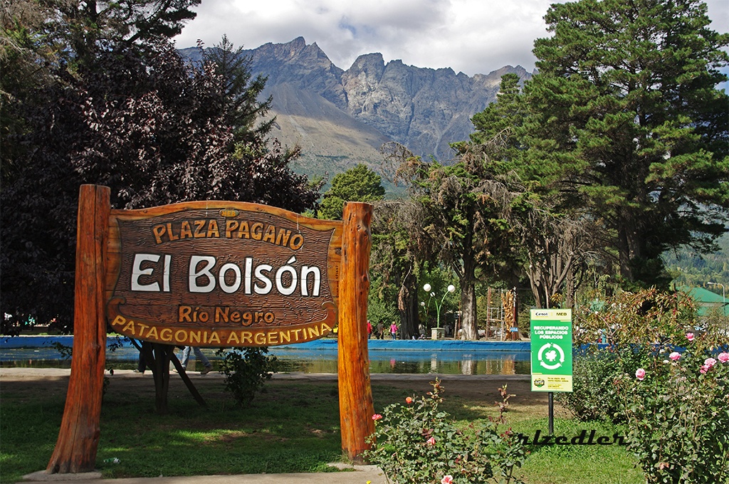 "El Bolson" de Ricardo Luis Zedler