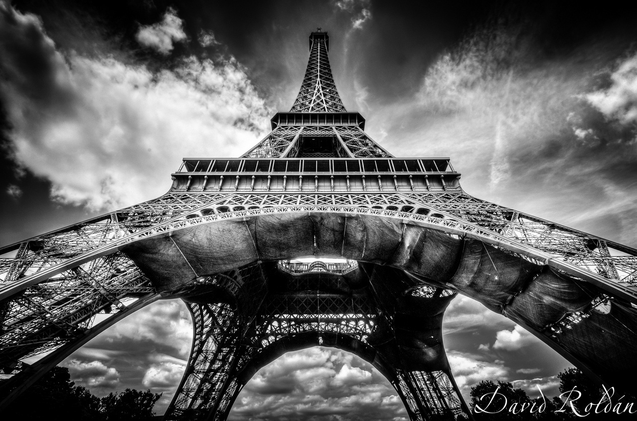 "Eiffel wide" de David Roldn