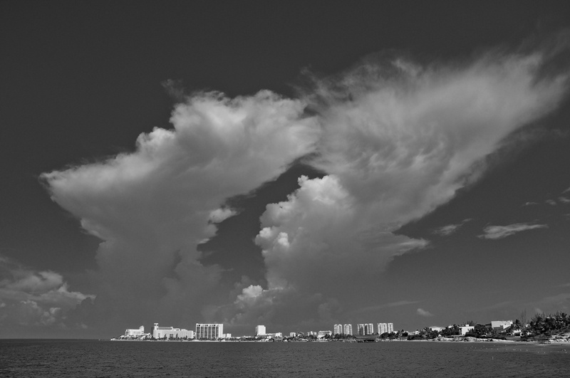 "Nubes del caribe" de Osvaldo Sergio Gagliardi