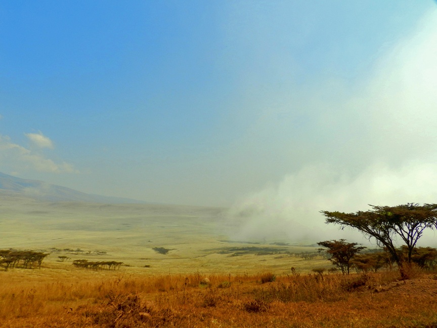 "nubes en el Ngorongoro" de Liliana Guerrero