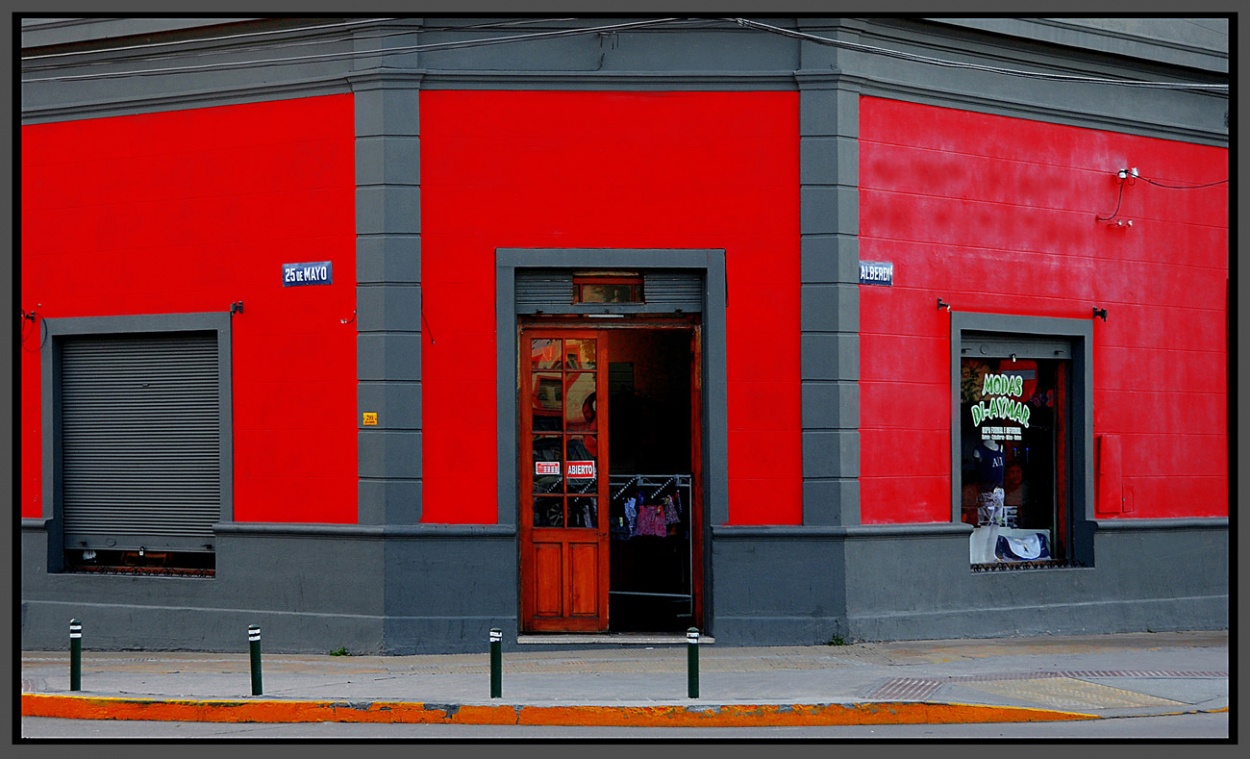 "La esquina roja" de Jorge Vicente Molinari