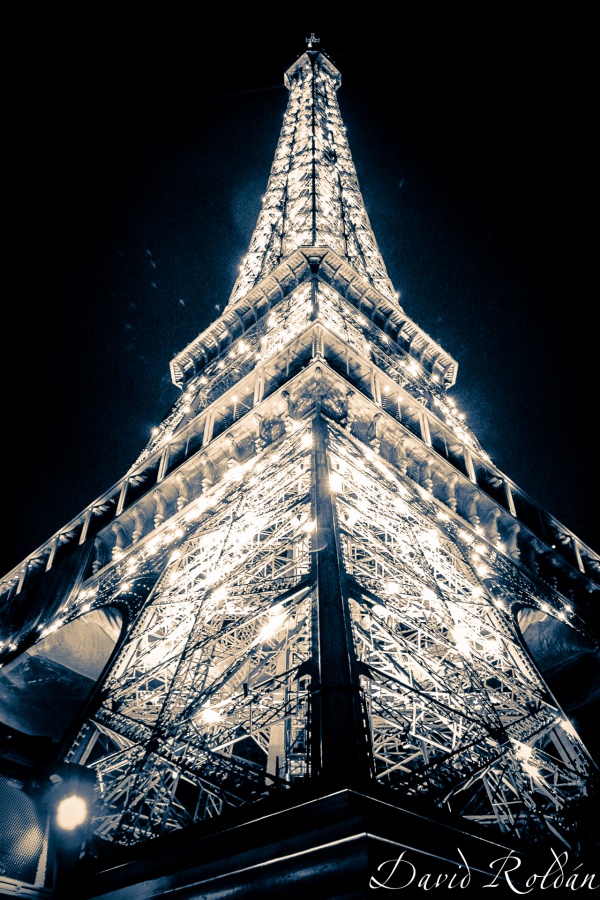 "Midnight in Paris" de David Roldn