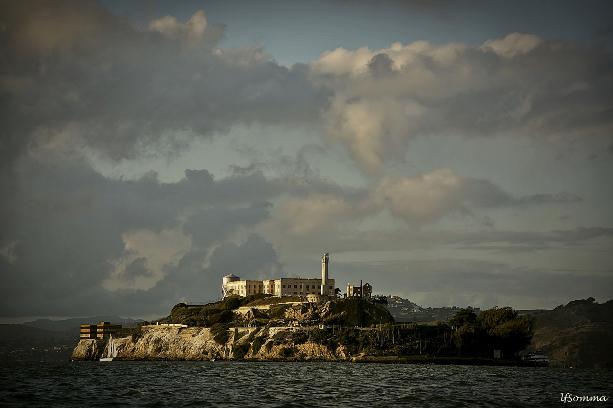 "Alcatraz" de Luis Fernando Somma (fernando)