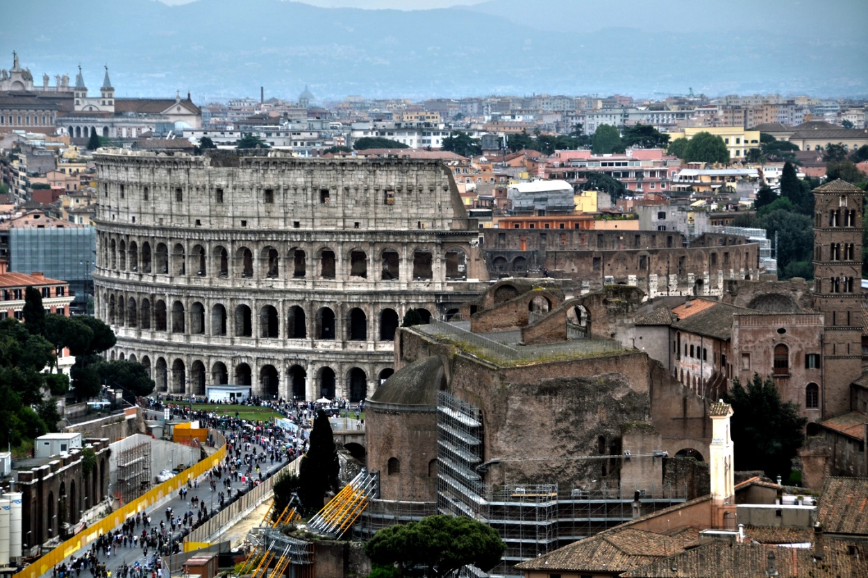 "El Coliseo romano" de Carlos D. Cristina Miguel