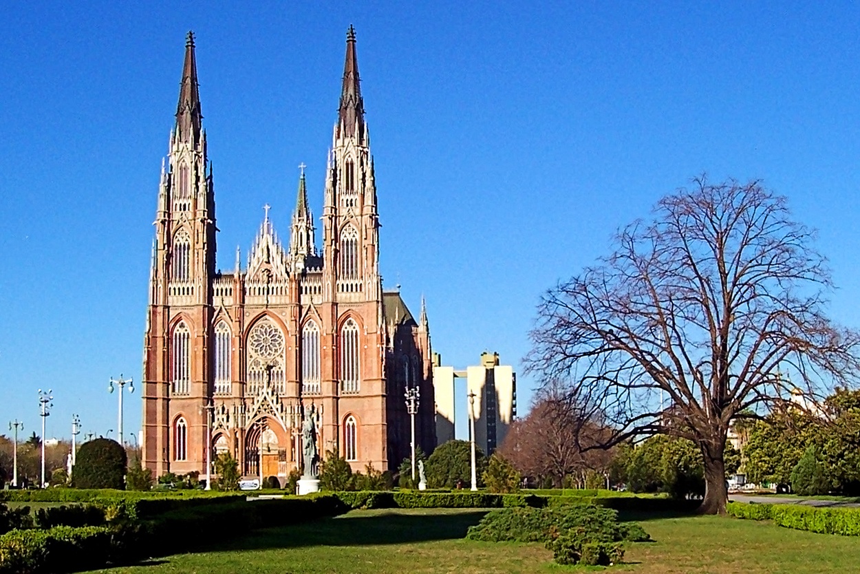 "Catedral" de Ruben H. Bongianino