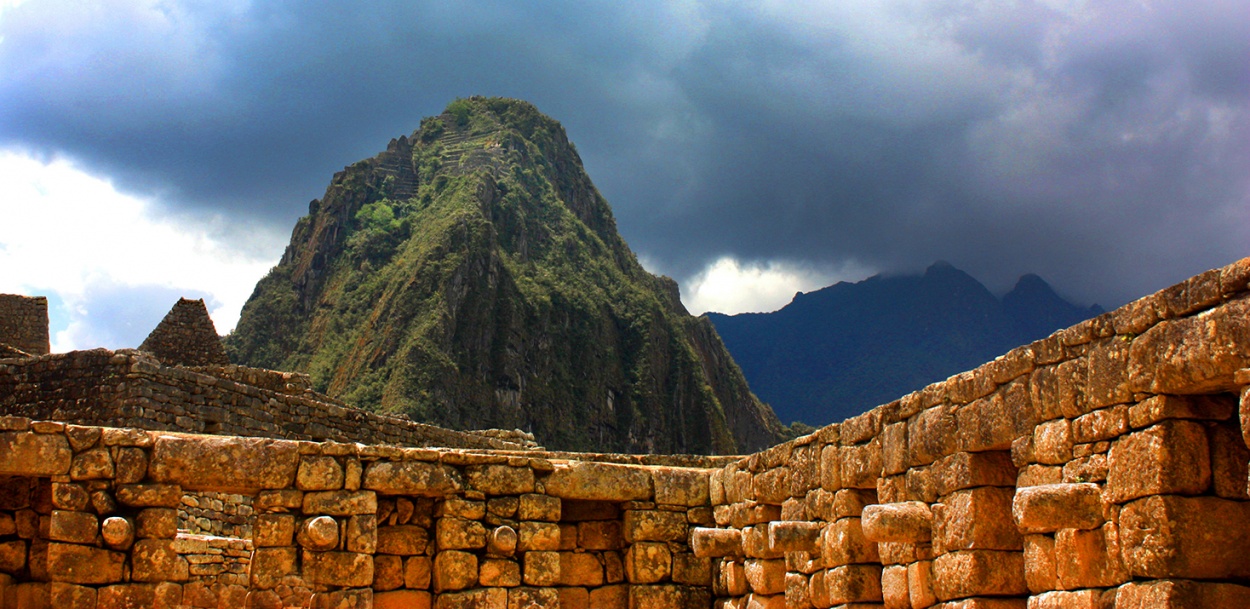 "Huayna Picchu" de Alberto Jara