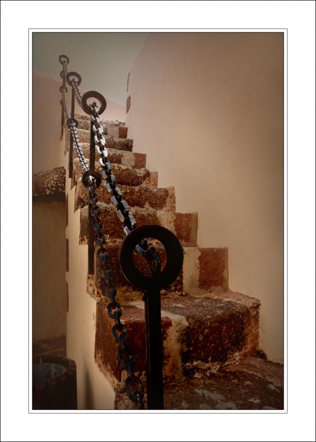 "Escaleras Medievales" de Luisamaria Amador