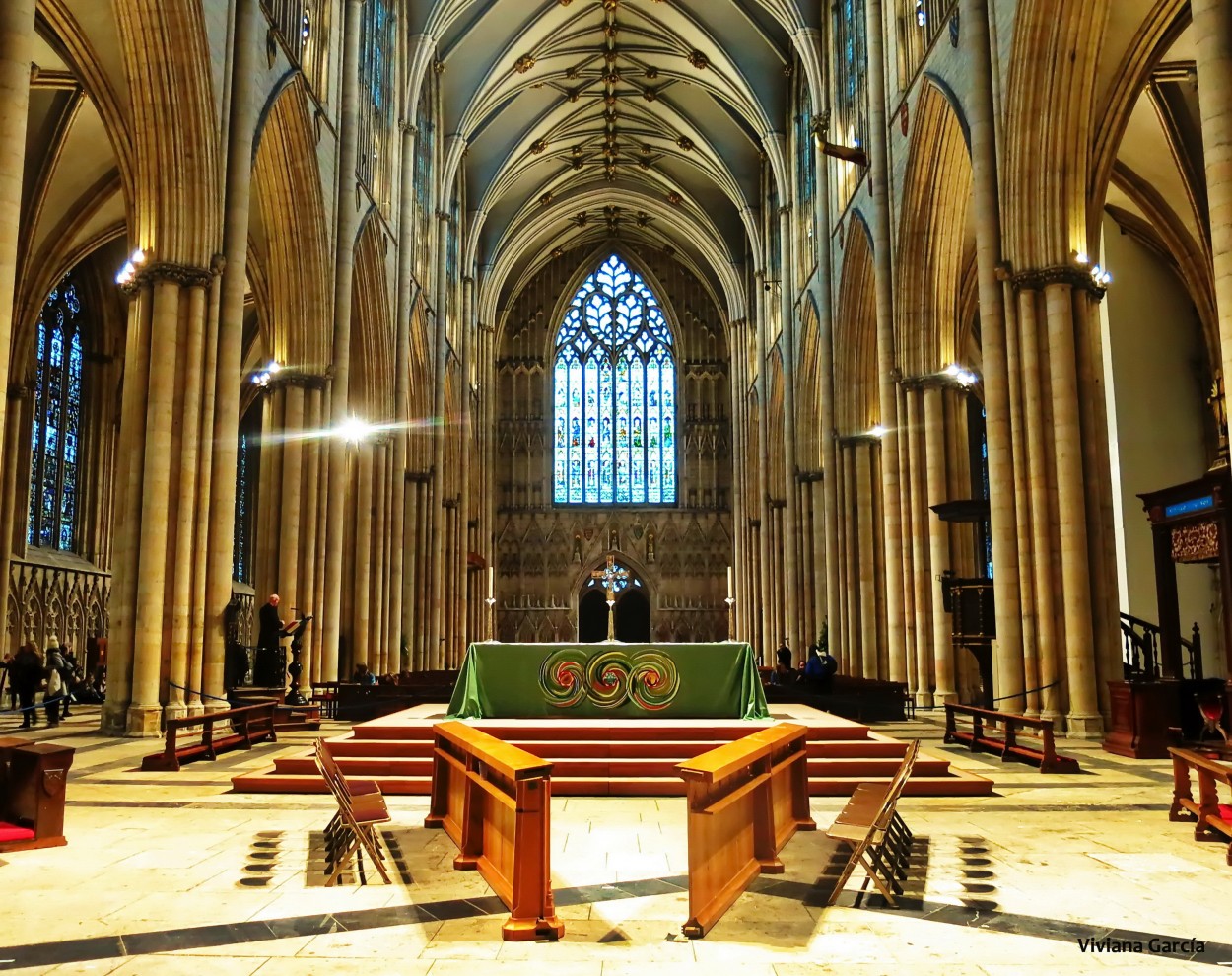 "Catedral de York, Inglaterra, Reino Unido" de Viviana Garca
