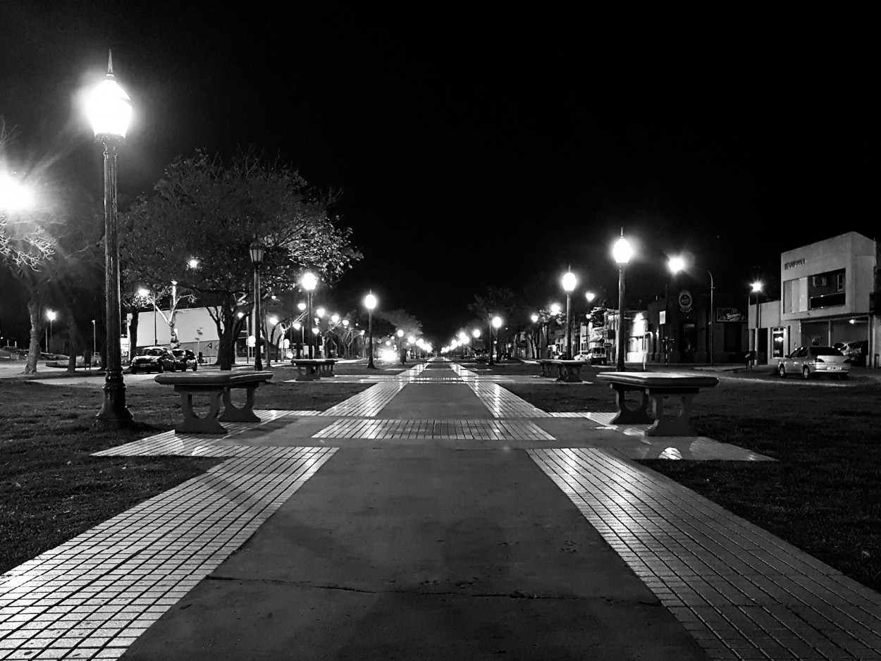 "Paseo nocturno" de Marzioni Martn Luis