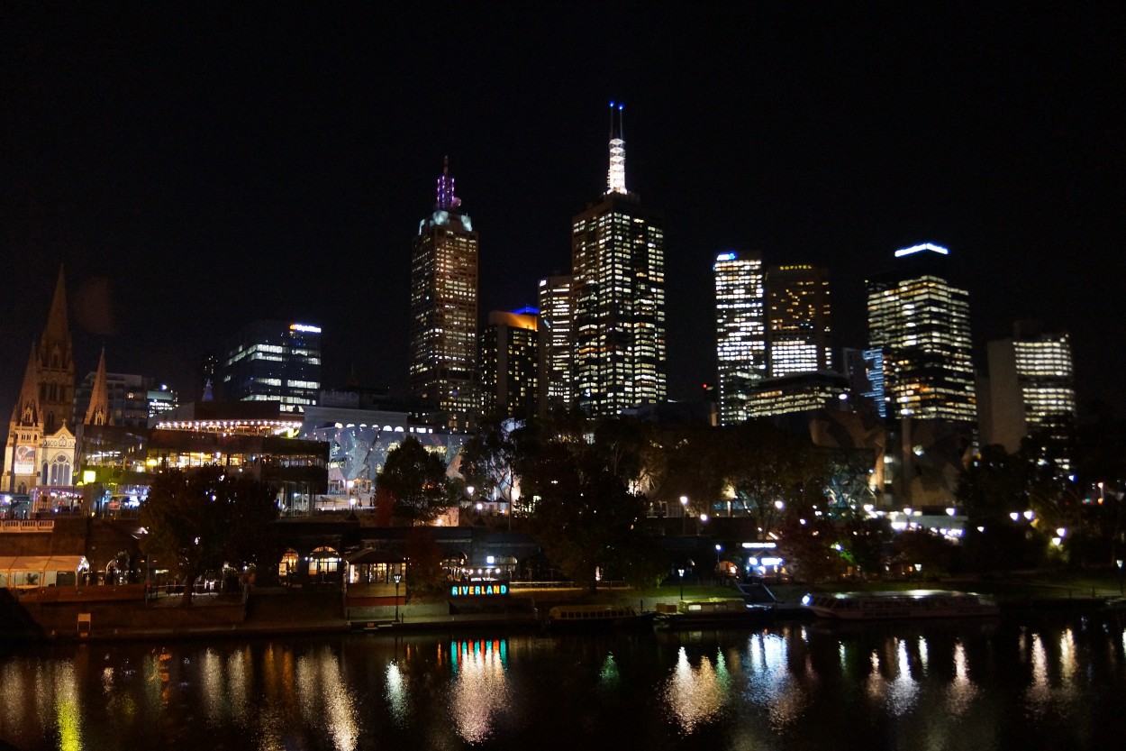 "Melbourne y su Skyline..." de Sergio Valdez