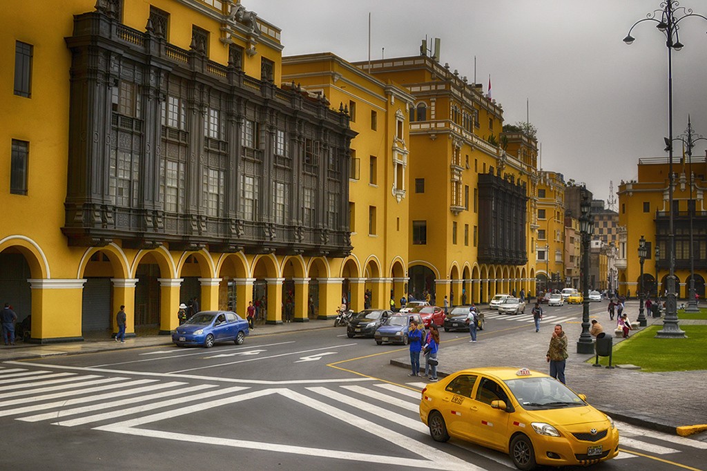 "Lima en amarillo" de Mercedes Orden