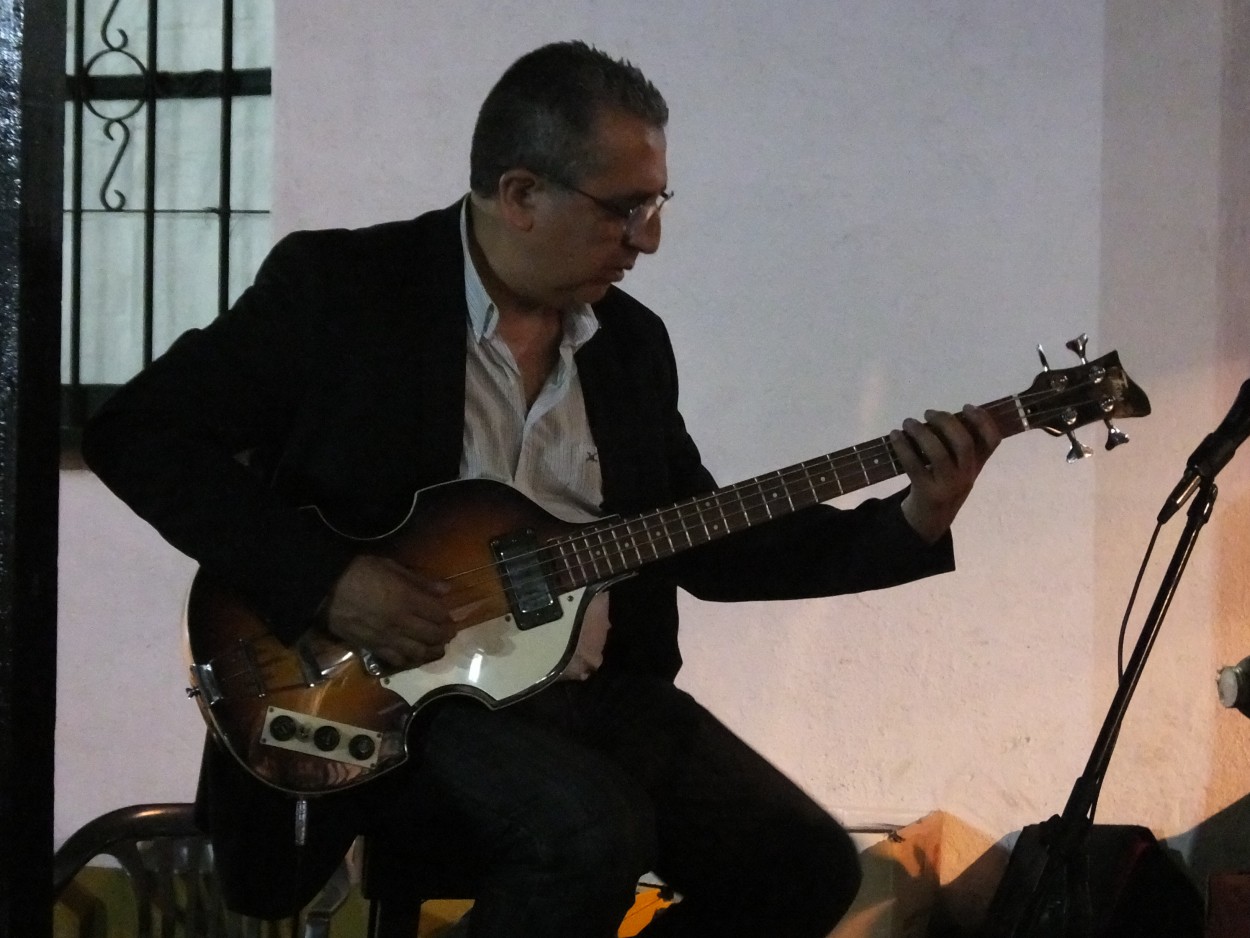 "El bajista" de Juan Fco. Fernndez