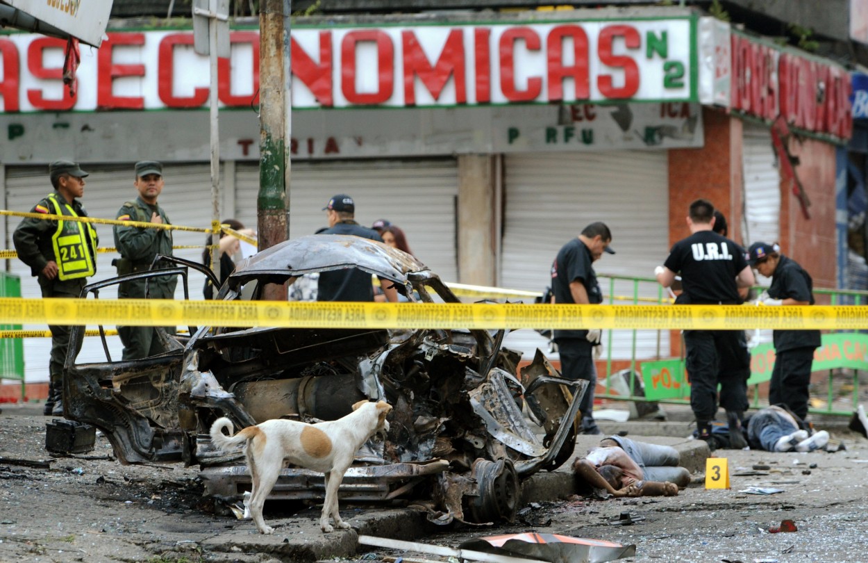 "` ASI FUE LA VIOLENCIA EN COLOMBIA`" de Carlos Arturo Chavarro Morales