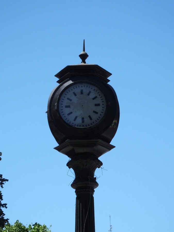 "Como el bolero: Reloj no marques las horas..." de Juan Fco. Fernndez