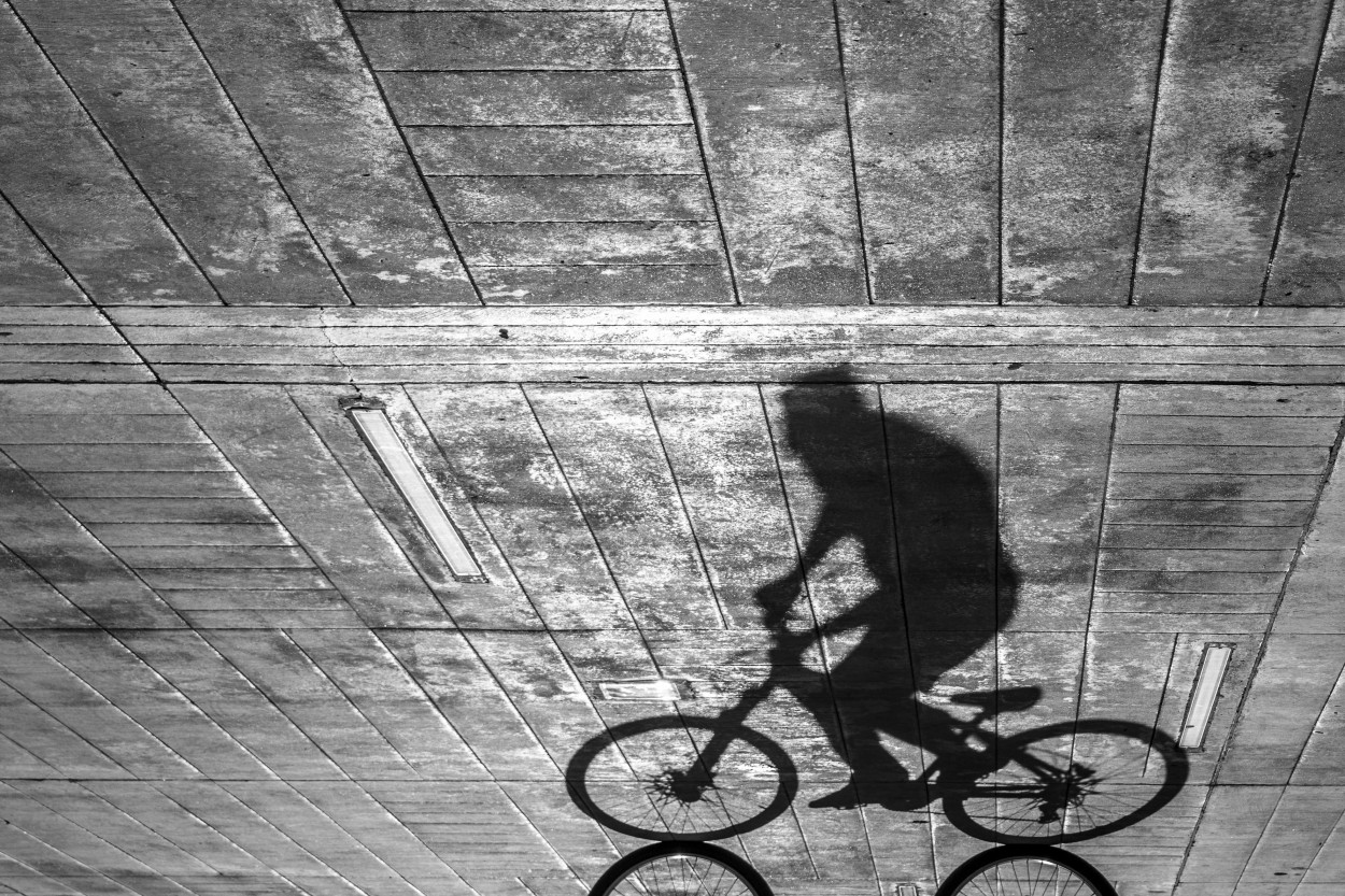 "Bicycle race" de Ale Bustos