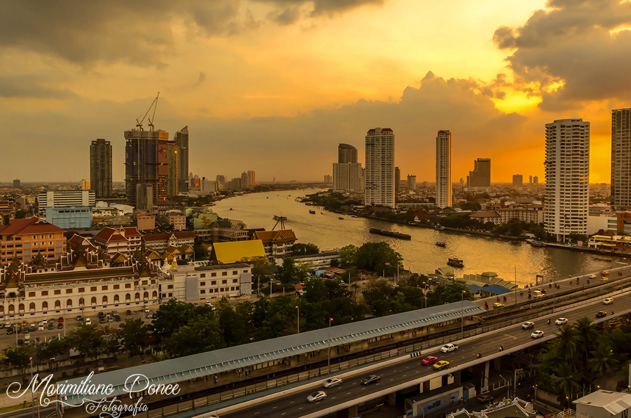 "Bangkok" de Maximiliano Gabriel Ponce (max)