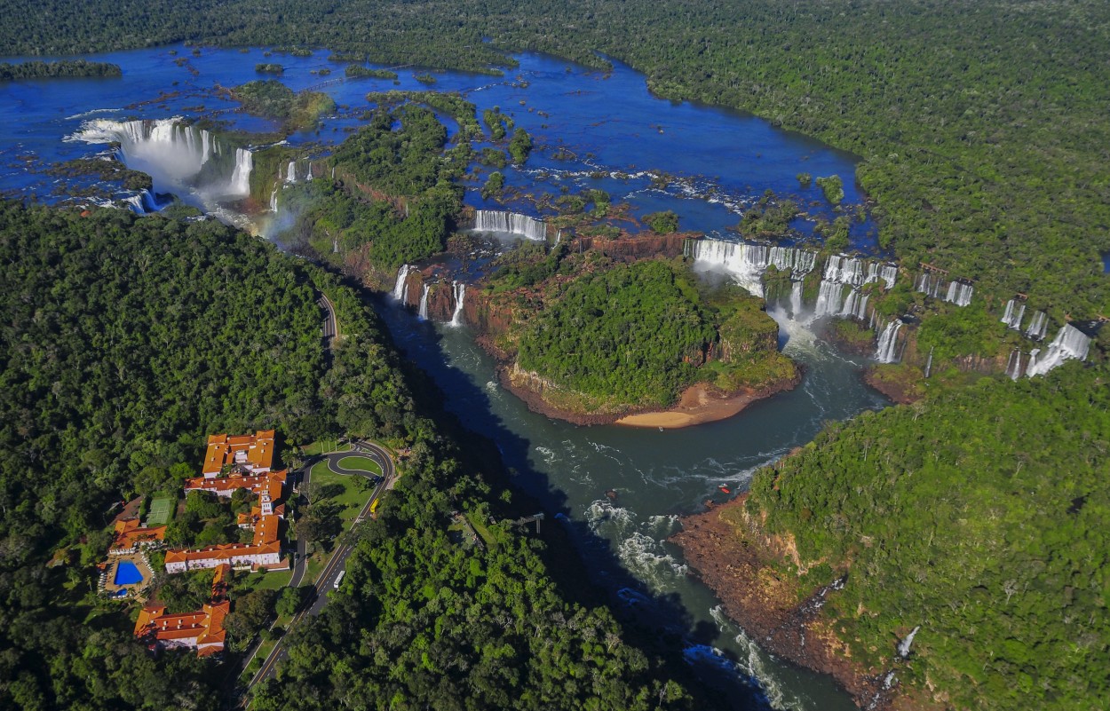 "Cataratas del Iguaz" de Walter Mario Stein