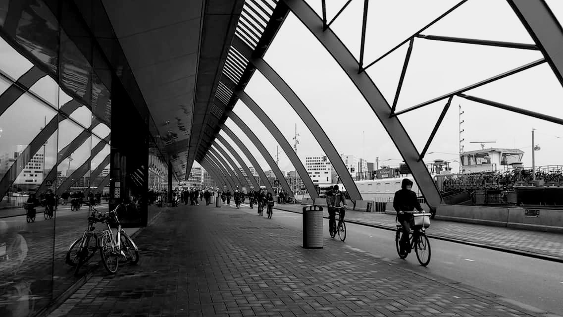 "Amsterdam Centraal" de Patricia Bottero