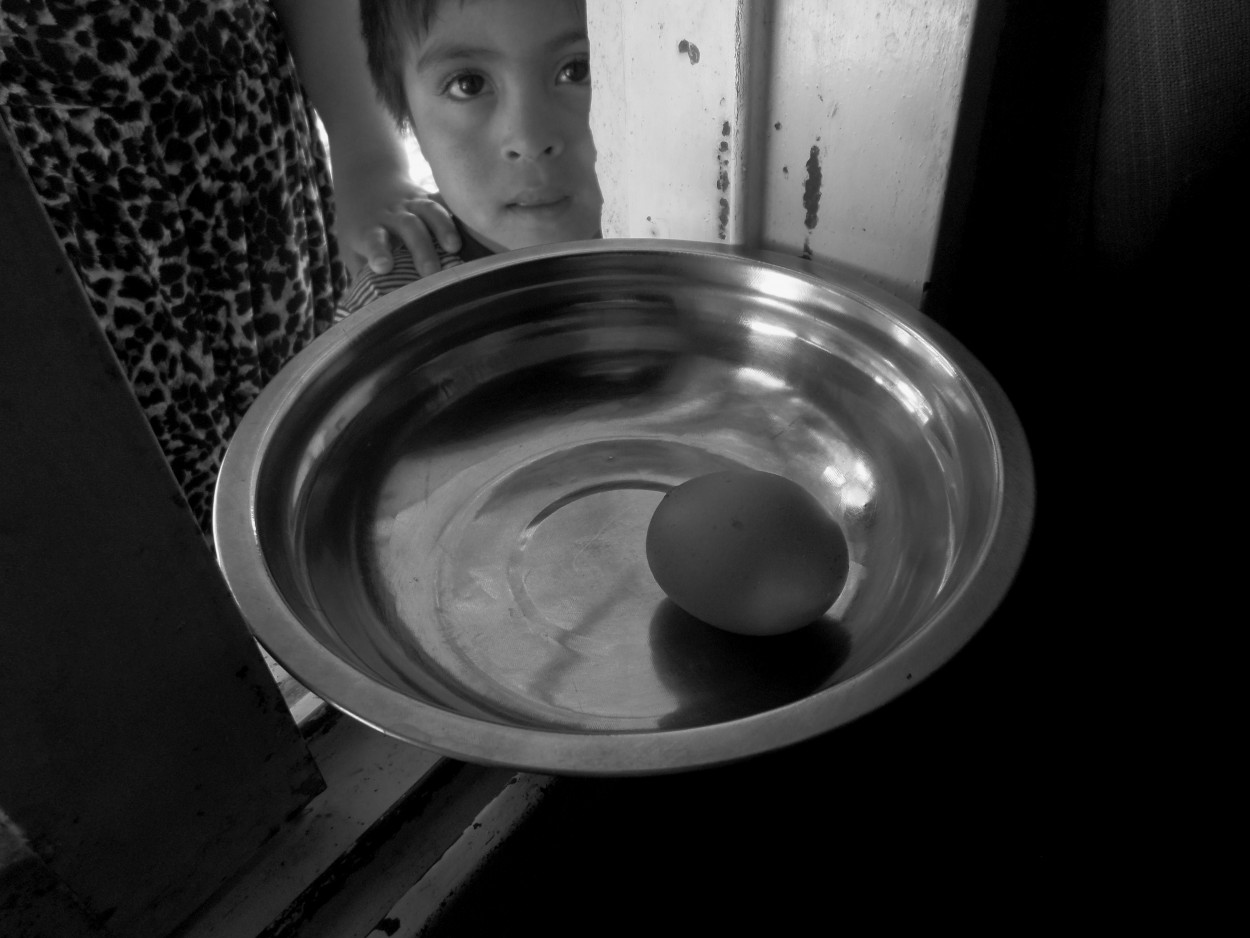 "carita de huevo" de Victor Bruno Barrios