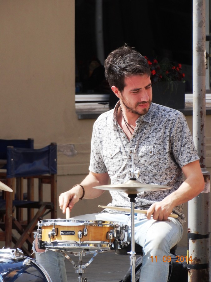 "el baterista" de Eduardo Garcia Valsi