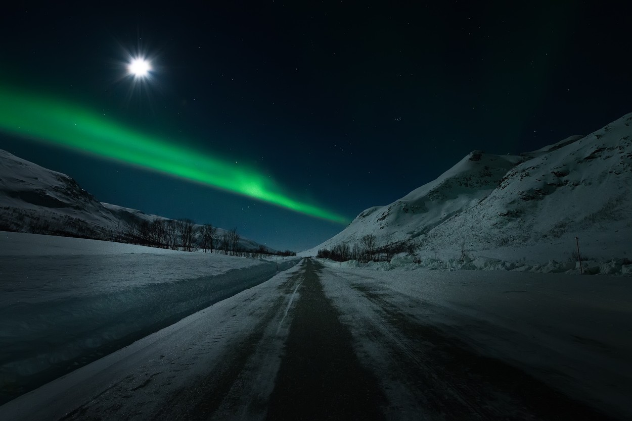 "El rayo boreal, Tromso, Noruega" de Enrique Serrano