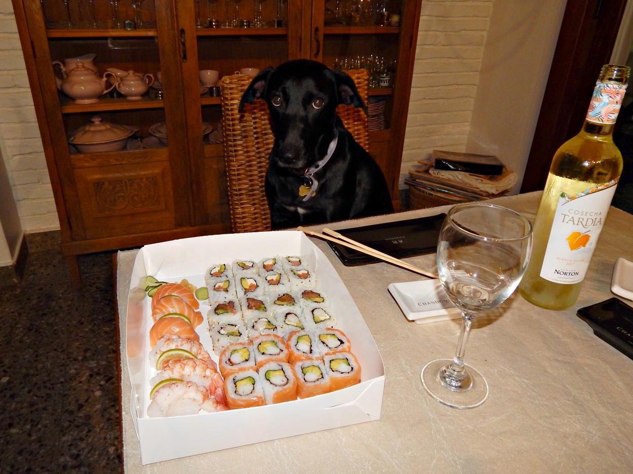 "Ada pidi sushi..." de Jos Luis Mansur