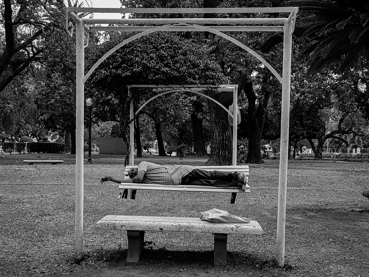 "Plegaria para un hombre dormido" de Marzioni Martn Luis