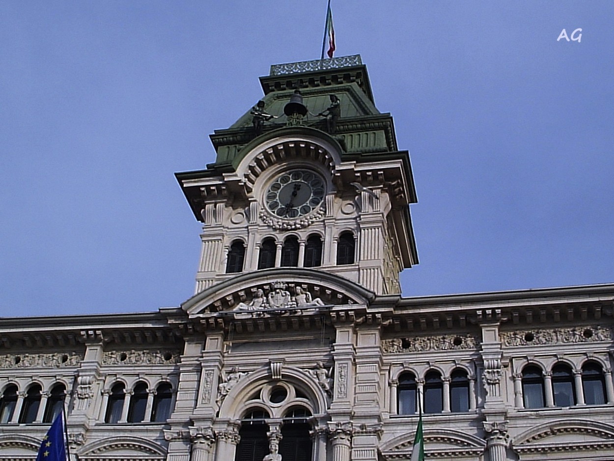 "ayuntamiento de Trieste" de Ana Giorno
