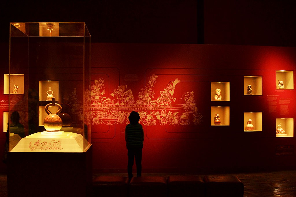 "una noche en el museo (2)" de Mercedes Orden