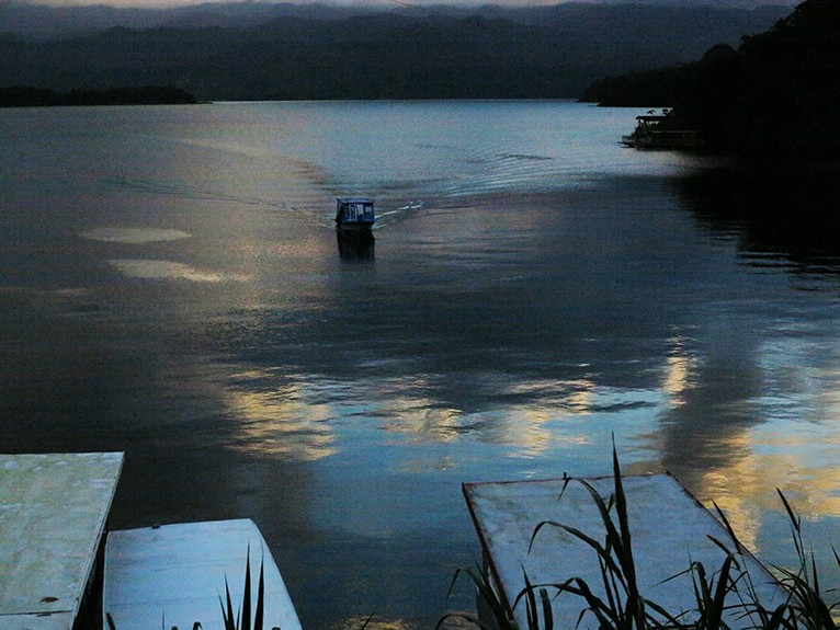 "Lago Arenal" de Vernica Dana