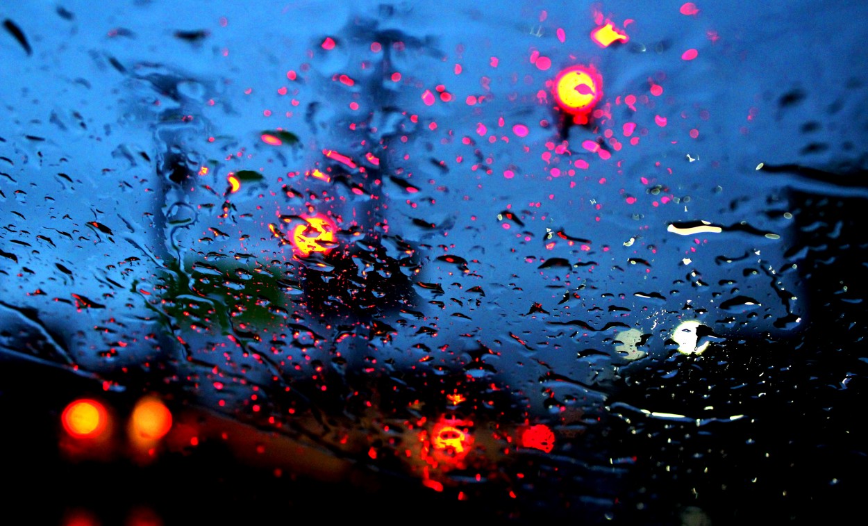 "Gotas de lluvia..." de Miguel ngel Nava Venegas ( Mike Navolta)