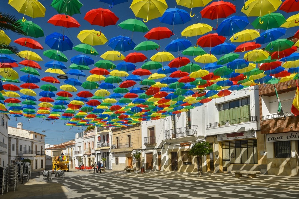 "parasoles" de Carlos Gustavo Gragera Garriga